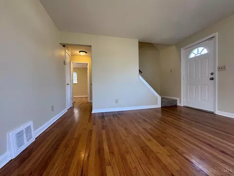 Living - 2507 Kellerman Ave, Golf Manor, OH 45237 photo 5 of 5