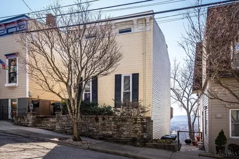 305 Klotter Ave, Cincinnati, OH 45219
