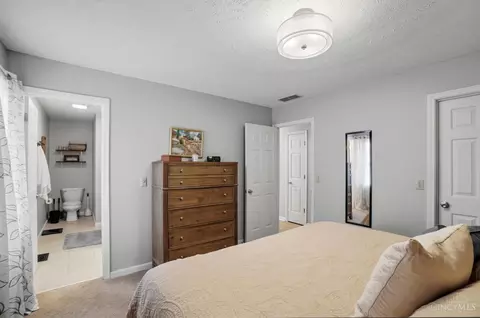 Bedroom - 7279 Fairground Rd, Blanchester, OH 45107 photo 2 of 3