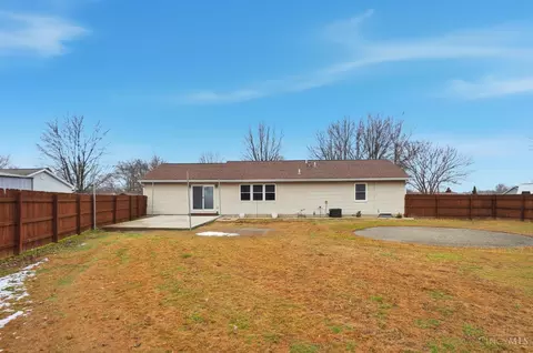 Exterior - 7279 Fairground Rd, Blanchester, OH 45107 photo 4 of 5