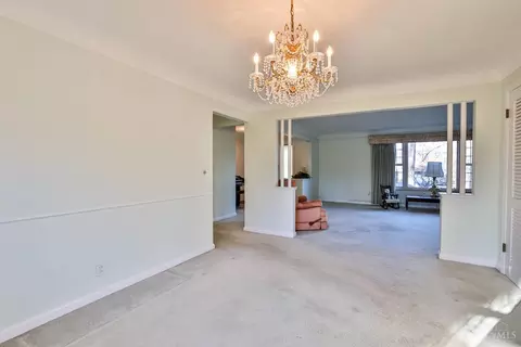 Dining - 10022 Lakeside Dr, Cincinnati, OH 45231 photo 1 of 3