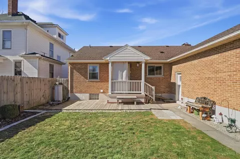 Exterior - 3300 Pleasant Ave, Hamilton, OH 45015 photo 12 of 26