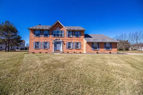 4585 Cornerstone Ct, Mason, OH 45040
