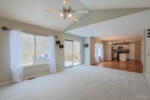6519 Copperleaf Ln, Cincinnati, OH 45230 photo 8