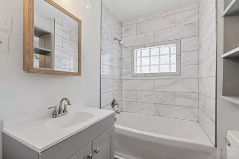 Bath - 105 Welch Rd, Morrow, OH 45152 photo 1 of 1