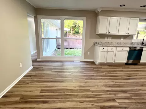 176 Lakeview Dr, Middletown, OH 45044 photo 19