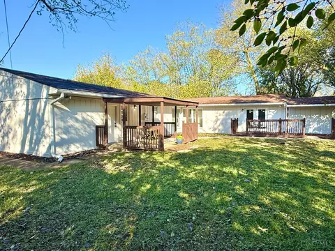 176 Lakeview Dr, Middletown, OH 45044 photo 5