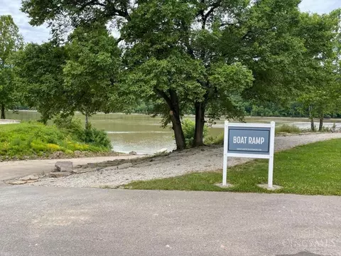 5731 Sanctuary Pl, Cincinnati, OH 45230 photo 5