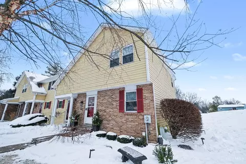 6300 Amber Ct, Mason, OH 45040