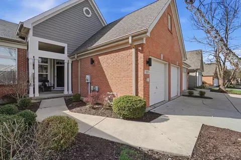7119 White Oak Ct, Mason, OH 45040