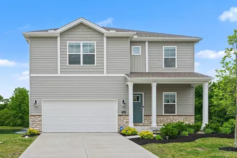 5954 Lakeshore Pl, Milford, OH 45150