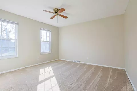 3670 Centurion Dr, Cincinnati, OH 45211 photo 34