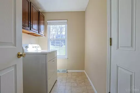 3670 Centurion Dr, Cincinnati, OH 45211 photo 39