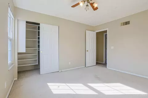 3670 Centurion Dr, Cincinnati, OH 45211 photo 33