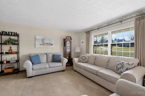 Living - 46 Jackson Dell Ct, Cleves, OH 45002 photo 1 of 5