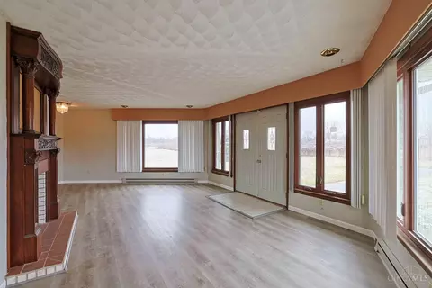 Living - 4171 Bingamon Rd, Bethel, OH 45106 photo 1 of 3