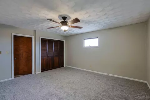 Bedroom - 4171 Bingamon Rd, Bethel, OH 45106 photo 2 of 5