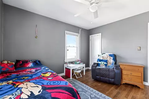 Bedroom - 902 E St, Hamilton, OH 45013 photo 3 of 4