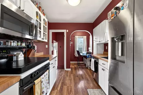 Kitchen - 902 E St, Hamilton, OH 45013 photo 1 of 3