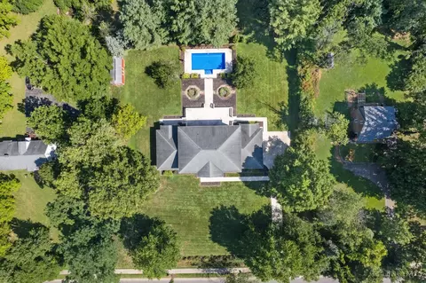 3590 Glendale Milford Rd, Evendale, OH 45241