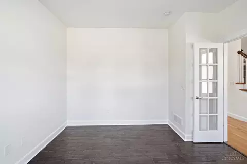 Other - 3003 Riverside Dr, Cincinnati, OH 45226 photo 2 of 16
