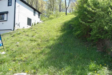 764 Delta Ave, Cincinnati, OH 45226 photo 2