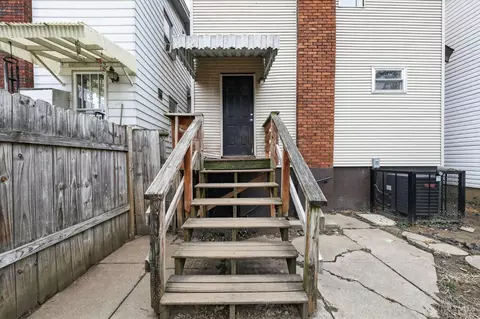 5119 Warren Ave, Norwood, OH 45212