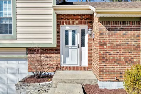 Entry Way - 3464 Simpsons Trce, Maineville, OH 45039 photo 1 of 3