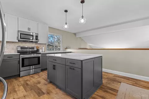 Kitchen - 3464 Simpsons Trce, Maineville, OH 45039 photo 6 of 6