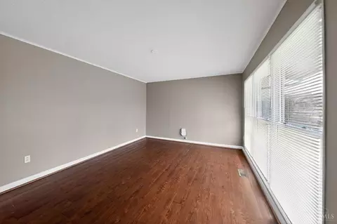 Living - 9636 Pippin Rd, Cincinnati, OH 45231 photo 5 of 5
