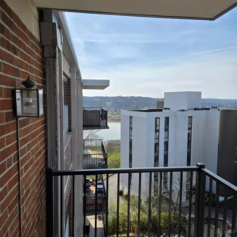 1815 William Howard Taft, Cincinnati, OH 45206 photo 6