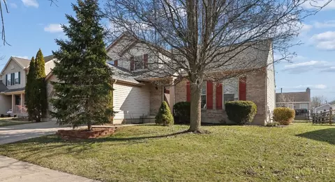 6636 Honeysuckle Ln, Hamilton Township, OH 45039
