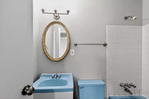 Bath - 1854 Windmill Way, Cincinnati, OH 45240 photo 2 of 2