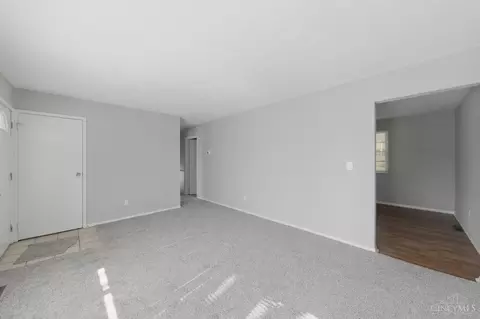 Living - 1854 Windmill Way, Cincinnati, OH 45240 photo 7 of 7