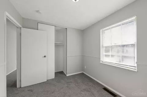 Bedroom - 1854 Windmill Way, Cincinnati, OH 45240 photo 5 of 5