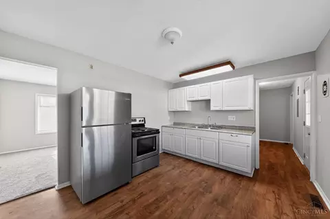 Entry Way - 1854 Windmill Way, Cincinnati, OH 45240 photo 1 of 1
