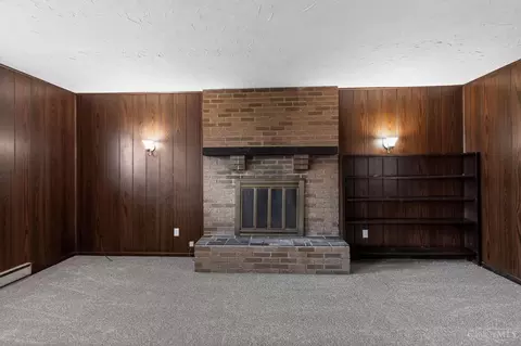 Living - 1854 Windmill Way, Cincinnati, OH 45240 photo 6 of 7
