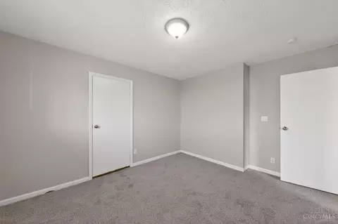 Bedroom - 1854 Windmill Way, Cincinnati, OH 45240 photo 3 of 5