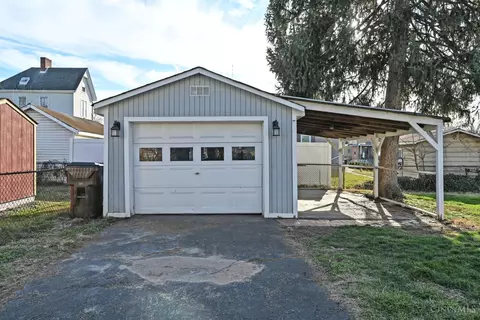 Exterior - 215 Walnut St, Elmwood Place, OH 45216 photo 8 of 18