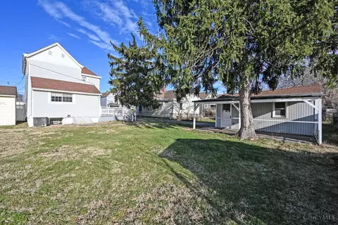 Exterior - 215 Walnut St, Elmwood Place, OH 45216 photo 17 of 18