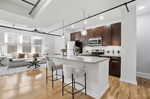 1415 Vine St, Cincinnati, OH 45202