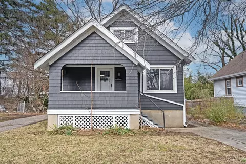 1838 De Armand Ave, North College Hill, OH 45239