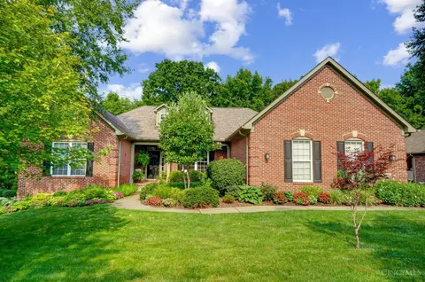 149 Overlook Dr, Loveland, OH 45140