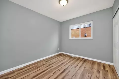 Bedroom - 778 Danbury Rd, Forest Park, OH 45240 photo 6 of 7
