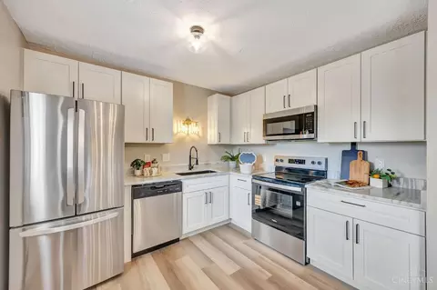 Kitchen - 10493 Mill Rd, Cincinnati, OH 45240 photo 1 of 3