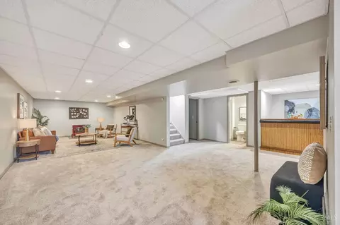 Living - 10493 Mill Rd, Cincinnati, OH 45240 photo 6 of 6