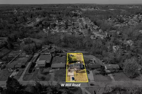 View/Area - 10493 Mill Rd, Cincinnati, OH 45240 photo 3 of 7