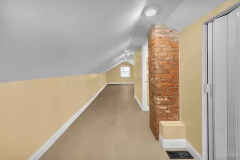 Entry Way - 3914 Meyerfeld Ave, Cheviot, OH 45211 photo 2 of 3
