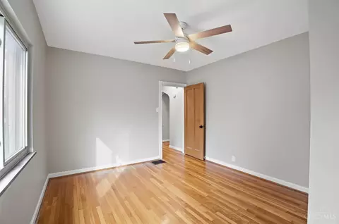 Bedroom - 5965 Wayside Ave, Cincinnati, OH 45230 photo 5 of 5