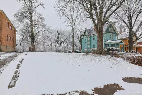 533 Camden Ave, Cincinnati, OH 45229